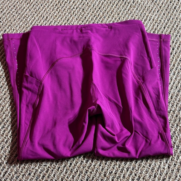 lululemon athletica Other - Lululemon Magenta Cropped Leggings